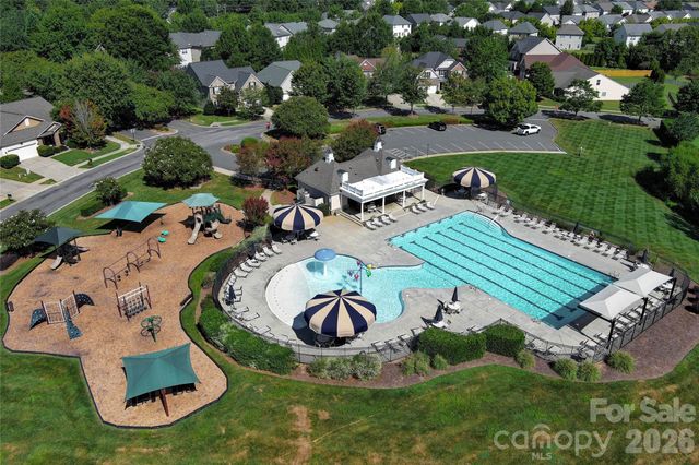 1401 Yellow Daisy Drive, Matthews, NC 28104