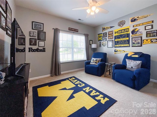 1401 Yellow Daisy Drive, Matthews, NC 28104