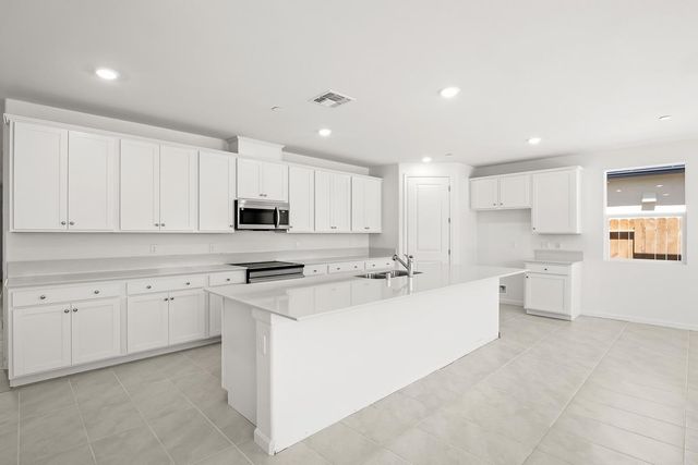 2149 S Cindy Avenue, Fresno, CA 93725