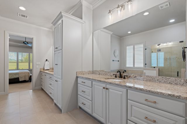 220 Bearclaw Circle, Aledo, TX 76008