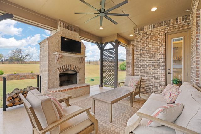 220 Bearclaw Circle, Aledo, TX 76008