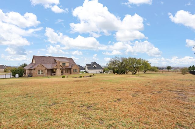 220 Bearclaw Circle, Aledo, TX 76008