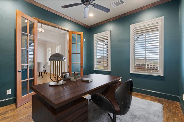 220 Bearclaw Circle, Aledo, TX 76008