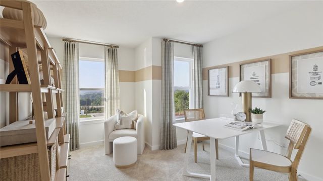 158 River Ridge Dr, Coraopolis, PA 15108