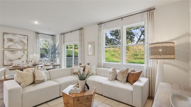 158 River Ridge Dr, Coraopolis, PA 15108