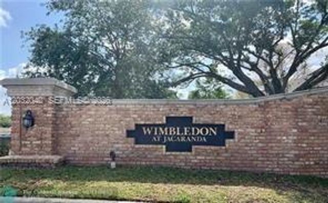 96 Wimbledon Lake Drive, Plantation, FL 33324