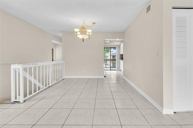 96 Wimbledon Lake Drive, Plantation, FL 33324