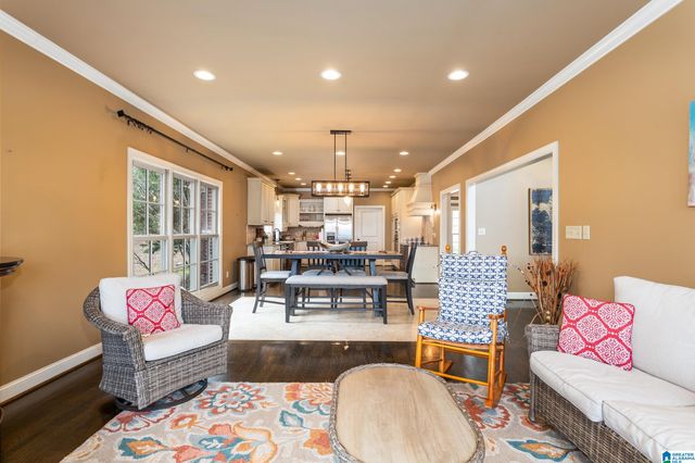 245 ROME BEAUTY CIRCLE, Oxford, AL 36203