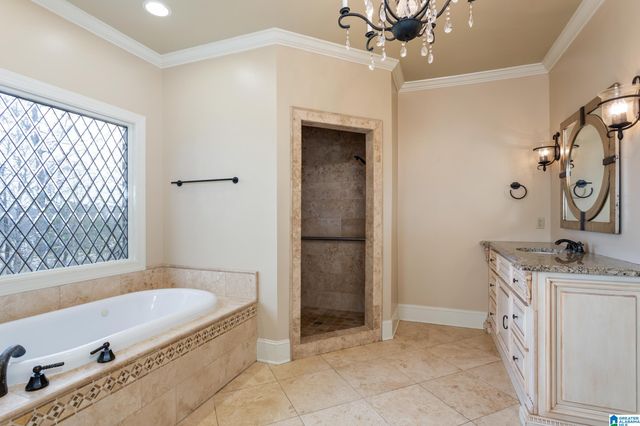 245 ROME BEAUTY CIRCLE, Oxford, AL 36203