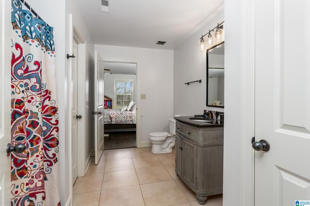 245 ROME BEAUTY CIRCLE, Oxford, AL 36203