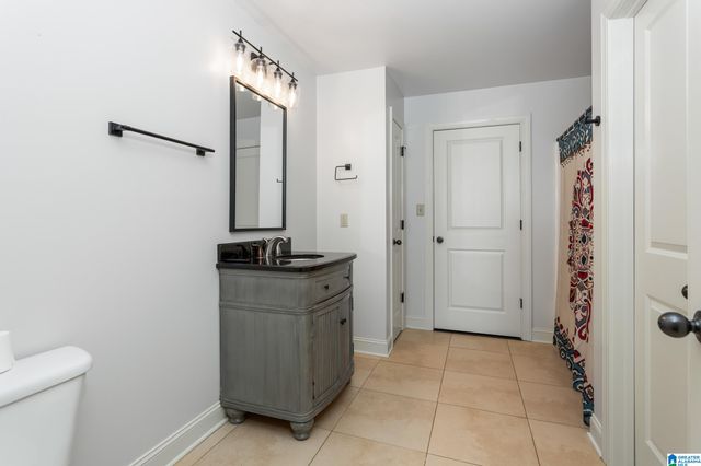 245 ROME BEAUTY CIRCLE, Oxford, AL 36203
