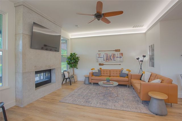472 Neva Lane, Denison, TX 75020