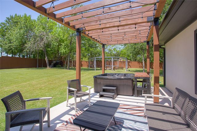 472 Neva Lane, Denison, TX 75020