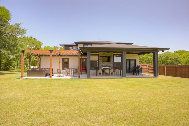 472 Neva Lane, Denison, TX 75020