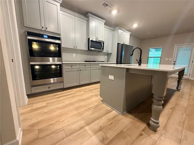 505 Pharaohs Bend, Locust Grove, GA 30248