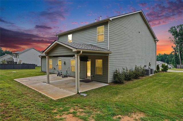 505 Pharaohs Bend, Locust Grove, GA 30248