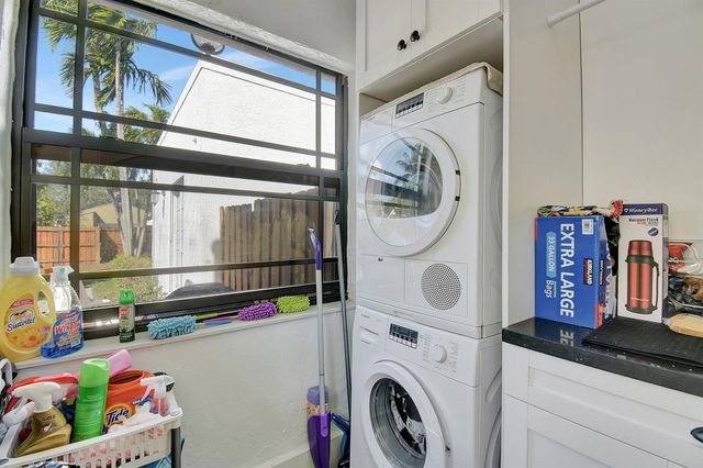 1513 Adams Street, Hollywood, FL 33020
