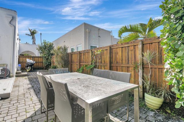 1513 Adams Street, Hollywood, FL 33020