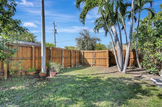 1513 Adams Street, Hollywood, FL 33020
