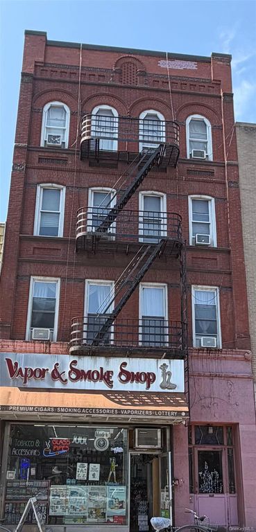 325 Graham Avenue, Brooklyn, NY 11211 — exterior
