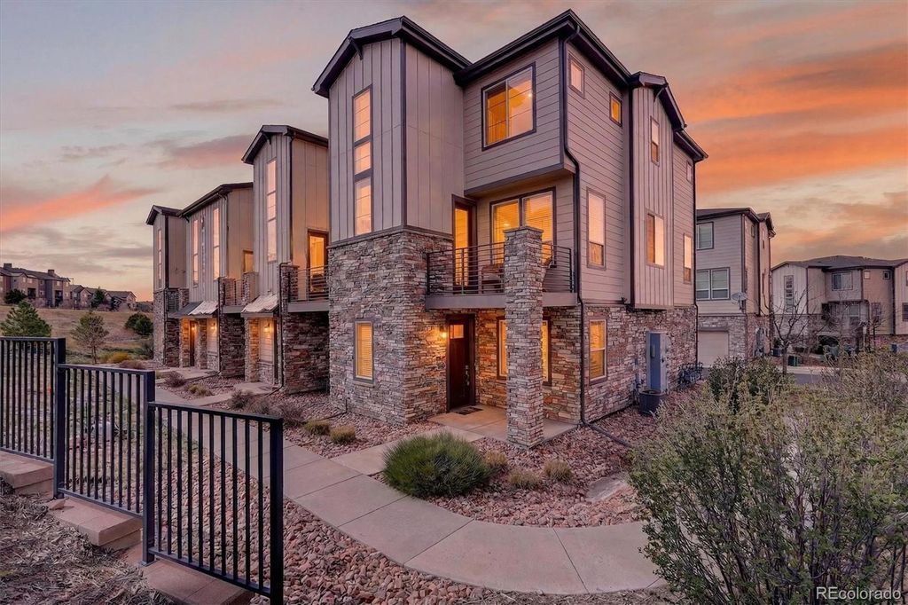 1592 Castle Creek Circle, Castle Rock, CO 80104