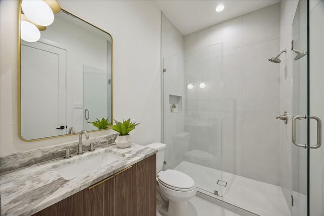 122 E 4th Street, Houston, TX 77007