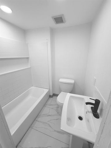 4518 New Orleans Street 4, Houston, TX 77020