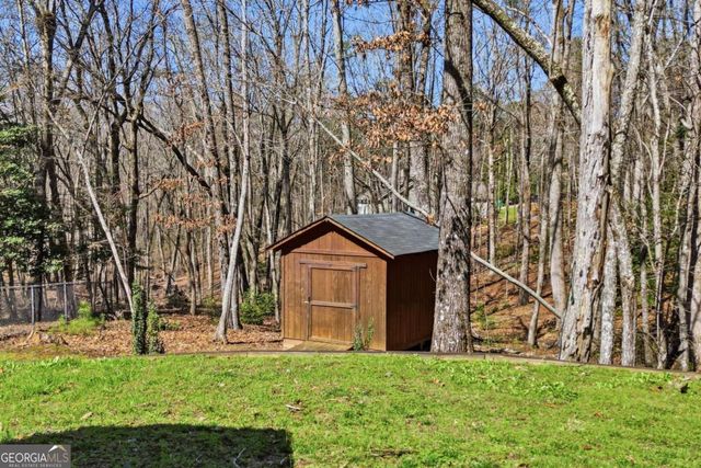 137 Geneva Road, Canton, GA 30114