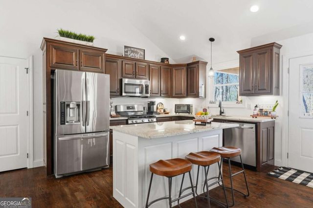 137 Geneva Road, Canton, GA 30114