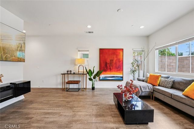 7199 Crescendo Lane, Fontana, CA 92336