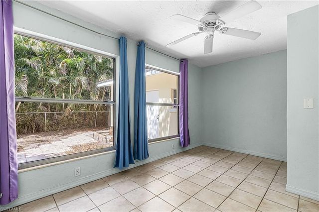 81 Glenmont DR W, North Fort Myers, FL 33917