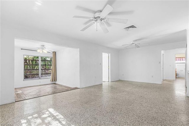 81 Glenmont DR W, North Fort Myers, FL 33917