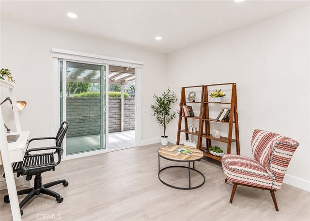 3279 San Amadeo P, Laguna Woods, CA 92637