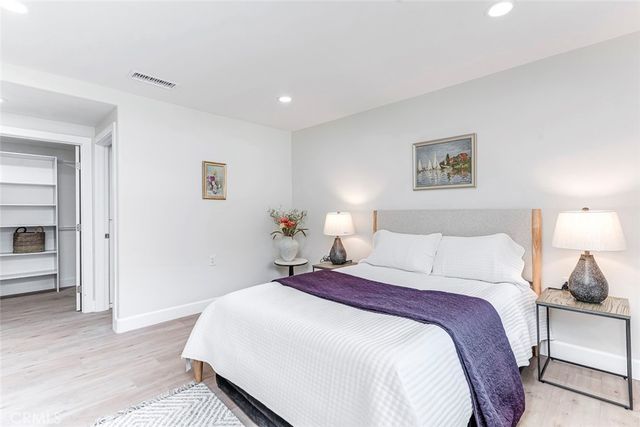 3279 San Amadeo P, Laguna Woods, CA 92637
