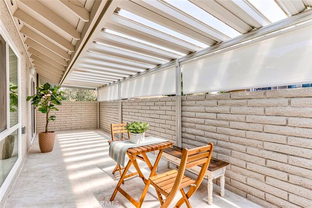 3279 San Amadeo P, Laguna Woods, CA 92637