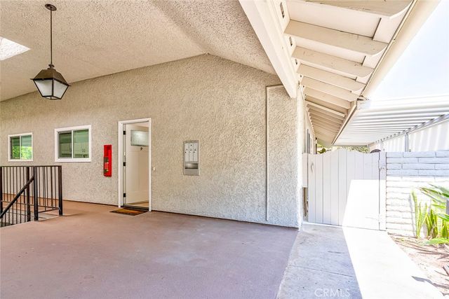 3279 San Amadeo P, Laguna Woods, CA 92637
