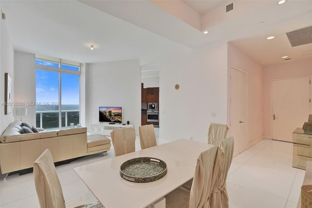 16001 Collins Ave 4305, Sunny Isles Beach, FL 33160
