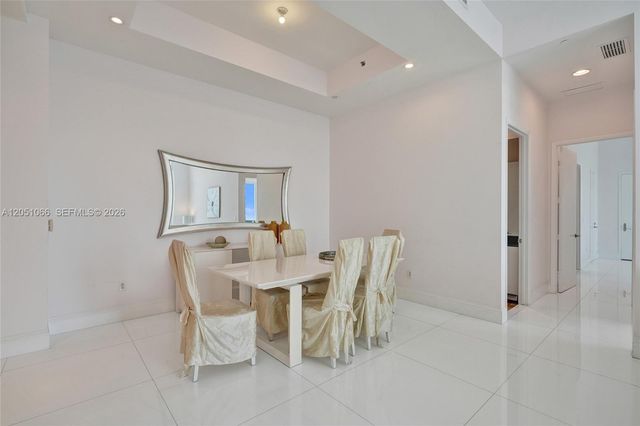 16001 Collins Ave 4305, Sunny Isles Beach, FL 33160