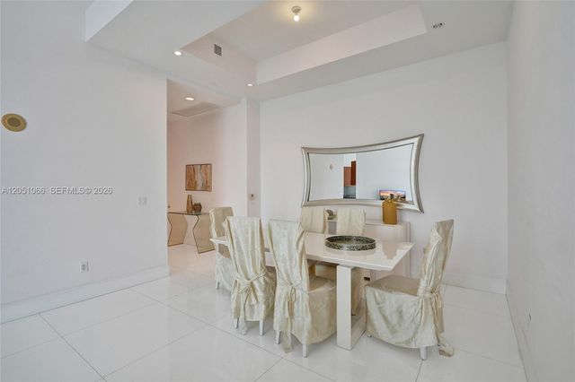 16001 Collins Ave 4305, Sunny Isles Beach, FL 33160