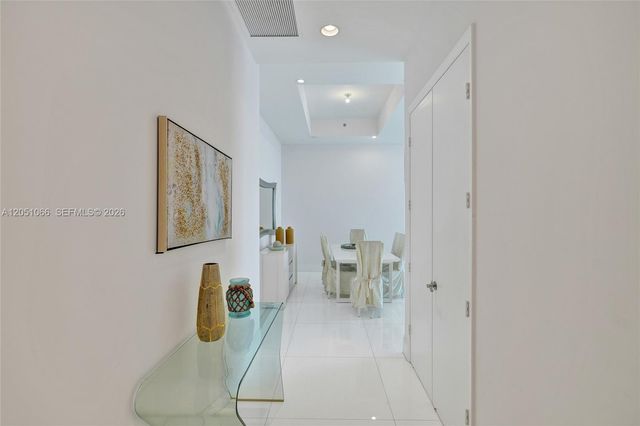 16001 Collins Ave 4305, Sunny Isles Beach, FL 33160