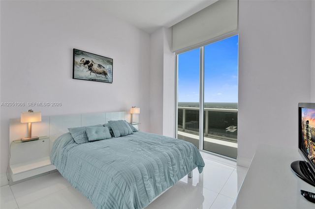 16001 Collins Ave 4305, Sunny Isles Beach, FL 33160