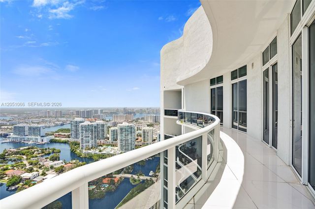 16001 Collins Ave 4305, Sunny Isles Beach, FL 33160