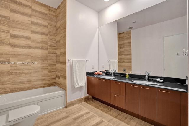 16001 Collins Ave 4305, Sunny Isles Beach, FL 33160