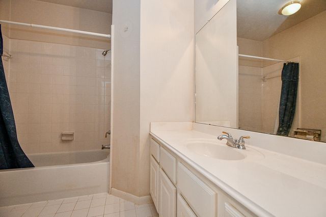 6210 Laguna Del Rey Drive, Houston, TX 77041