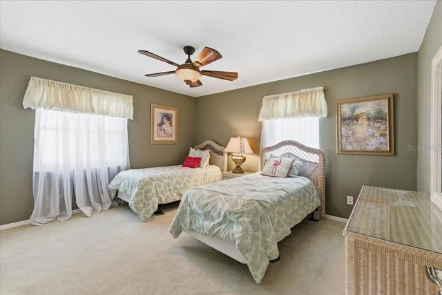 1 CORAL REEF COURT N, Palm Coast, FL 32137