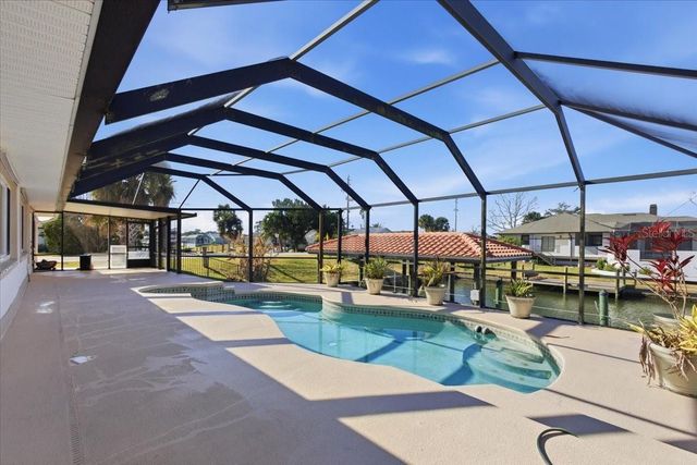 1 CORAL REEF COURT N, Palm Coast, FL 32137