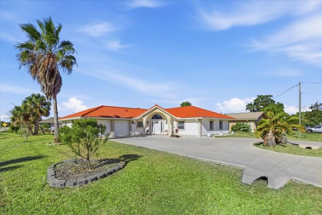 1 CORAL REEF COURT N, Palm Coast, FL 32137