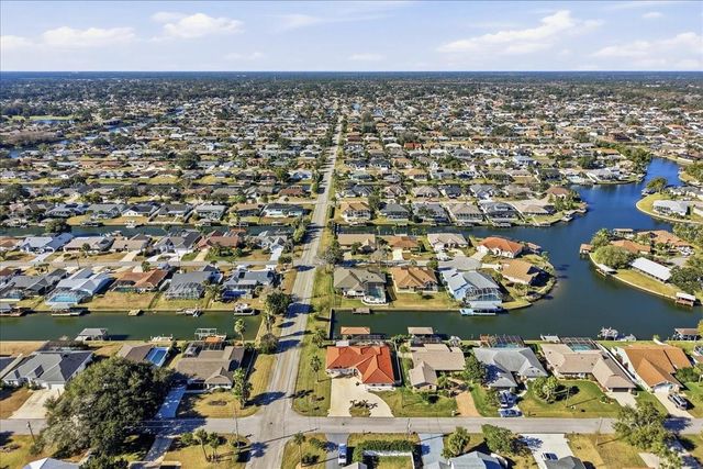 1 CORAL REEF COURT N, Palm Coast, FL 32137