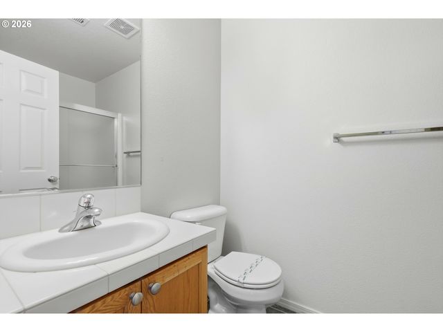 1276 Se BACARRA St, Hillsboro, OR 97123