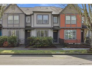 1276 Se BACARRA St, Hillsboro, OR 97123